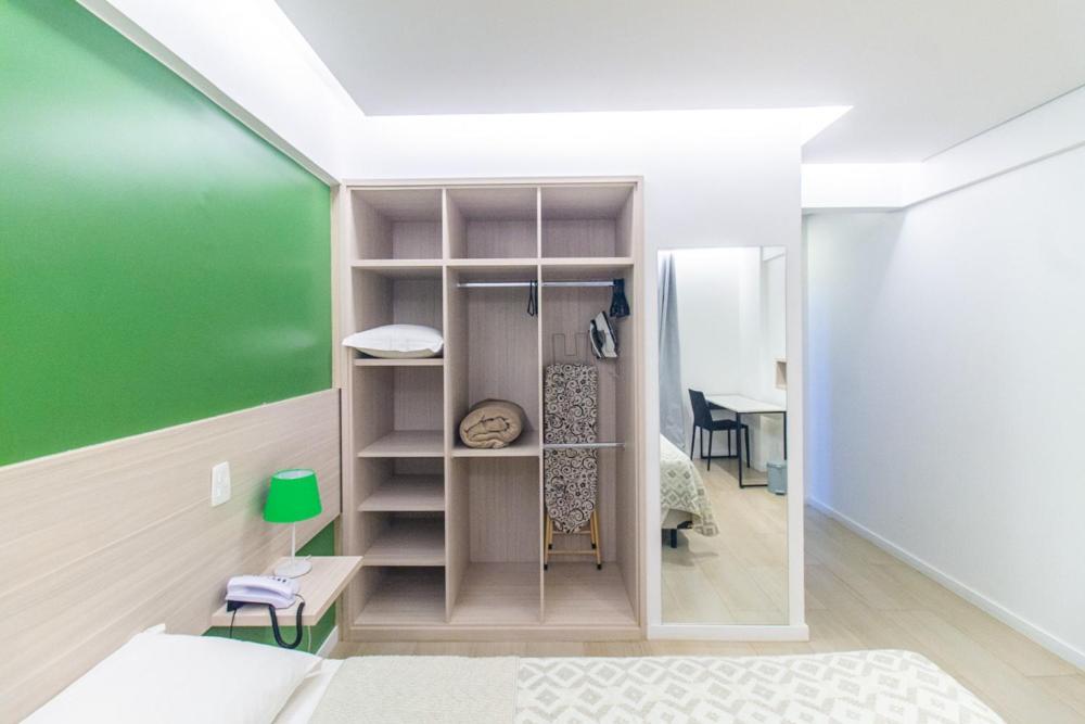 Garvey 619 Apartment